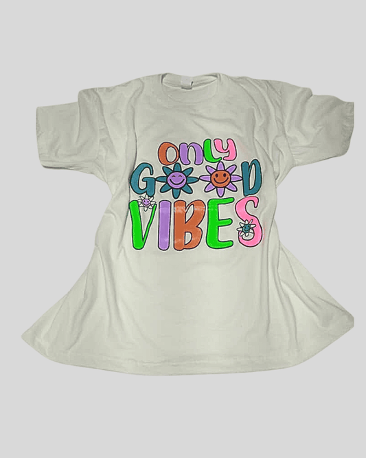 Franela Oversize Plus Good Vibes Crema