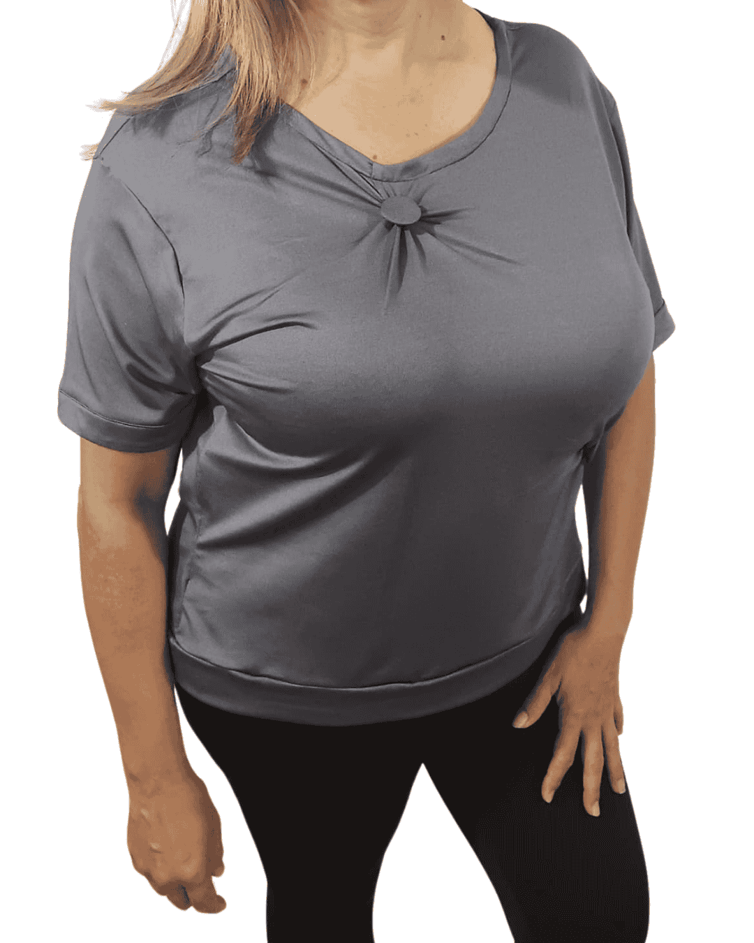 Blusa Gris Oscuro Con Detalles de Boton al Centro