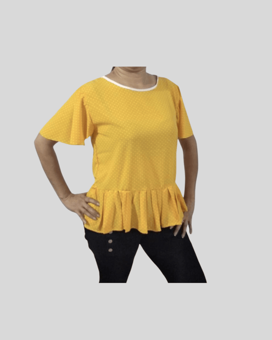 Blusa Amarilla Con Puntos Blancos y Faralaos